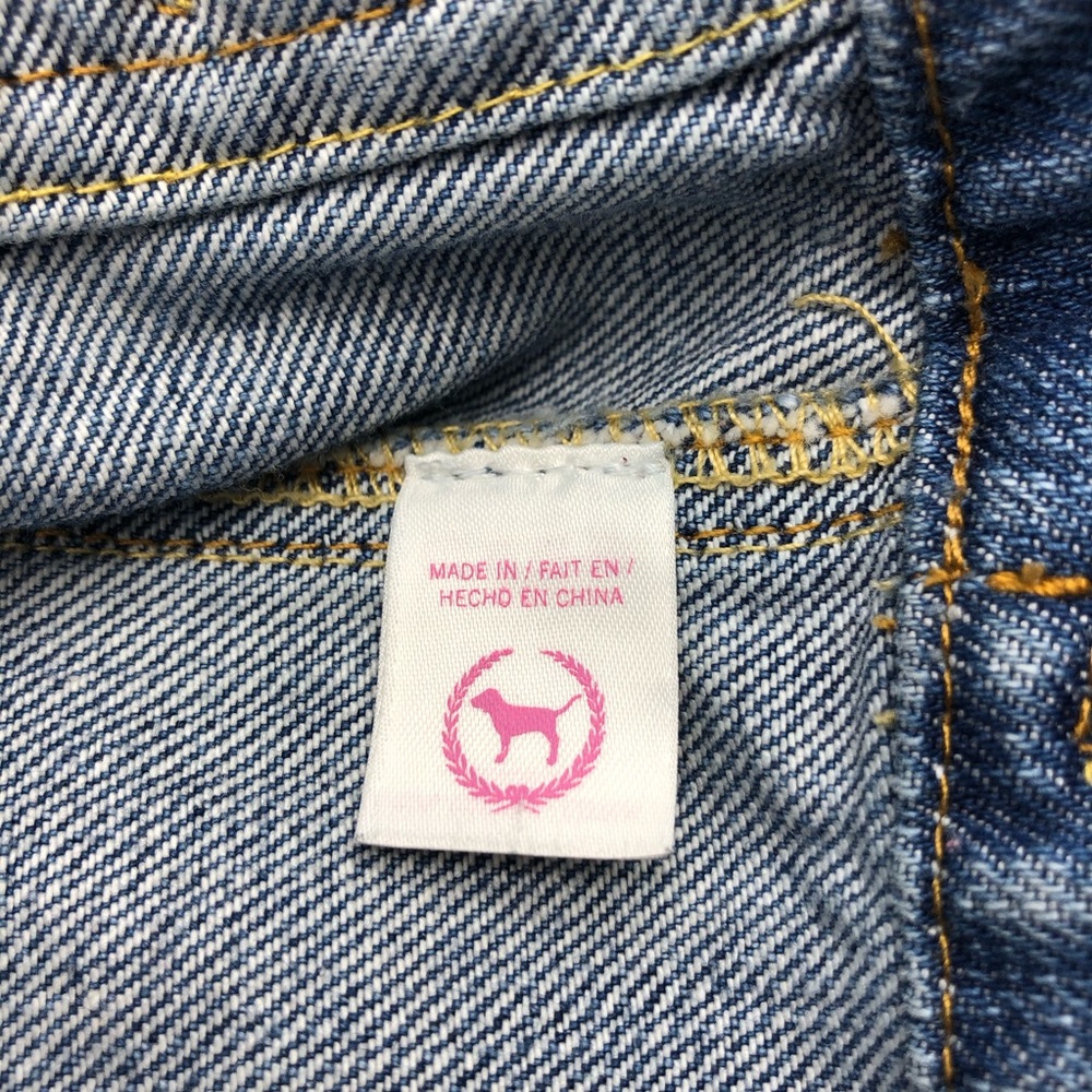 PINK Victoria’s Secret cropped jean jacket Size Small intentional distressing - Picture 10 of 13